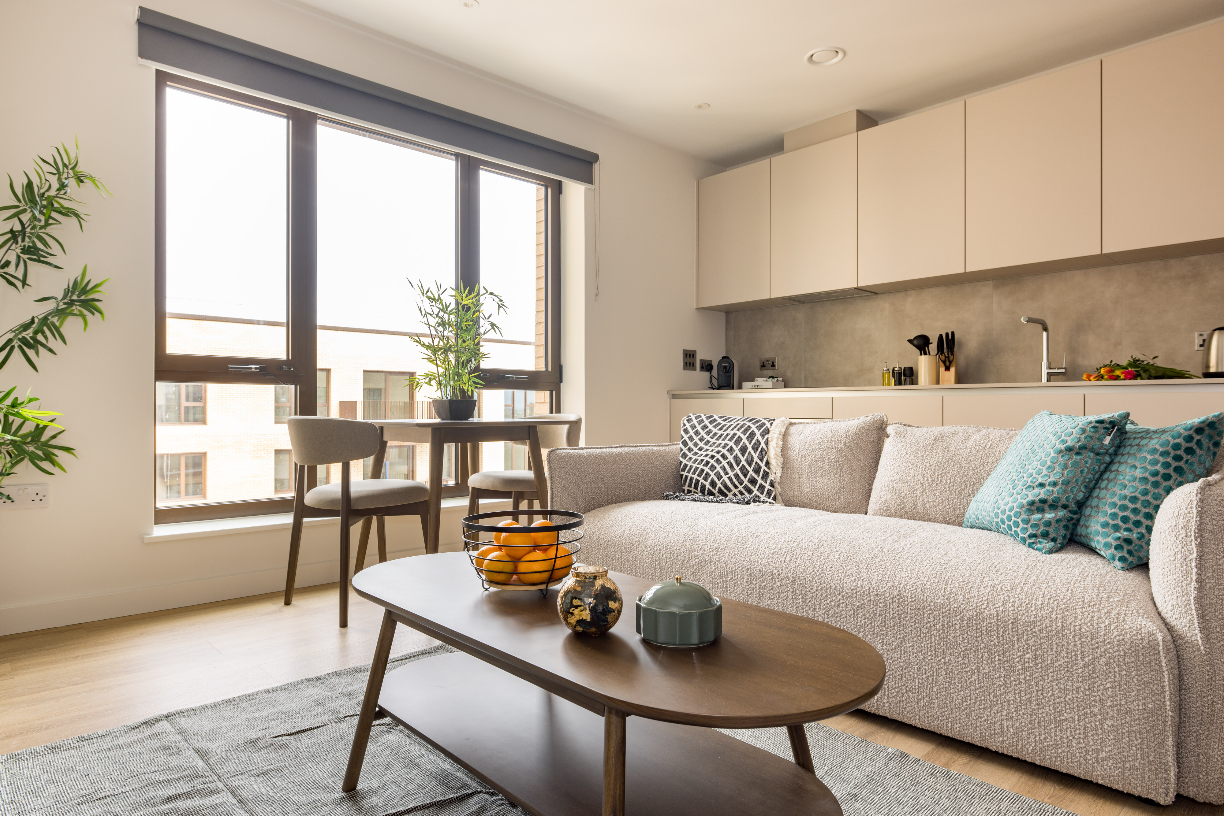 Hounslow 2 Bedroom Serviced Apartment Main Living Area (2)