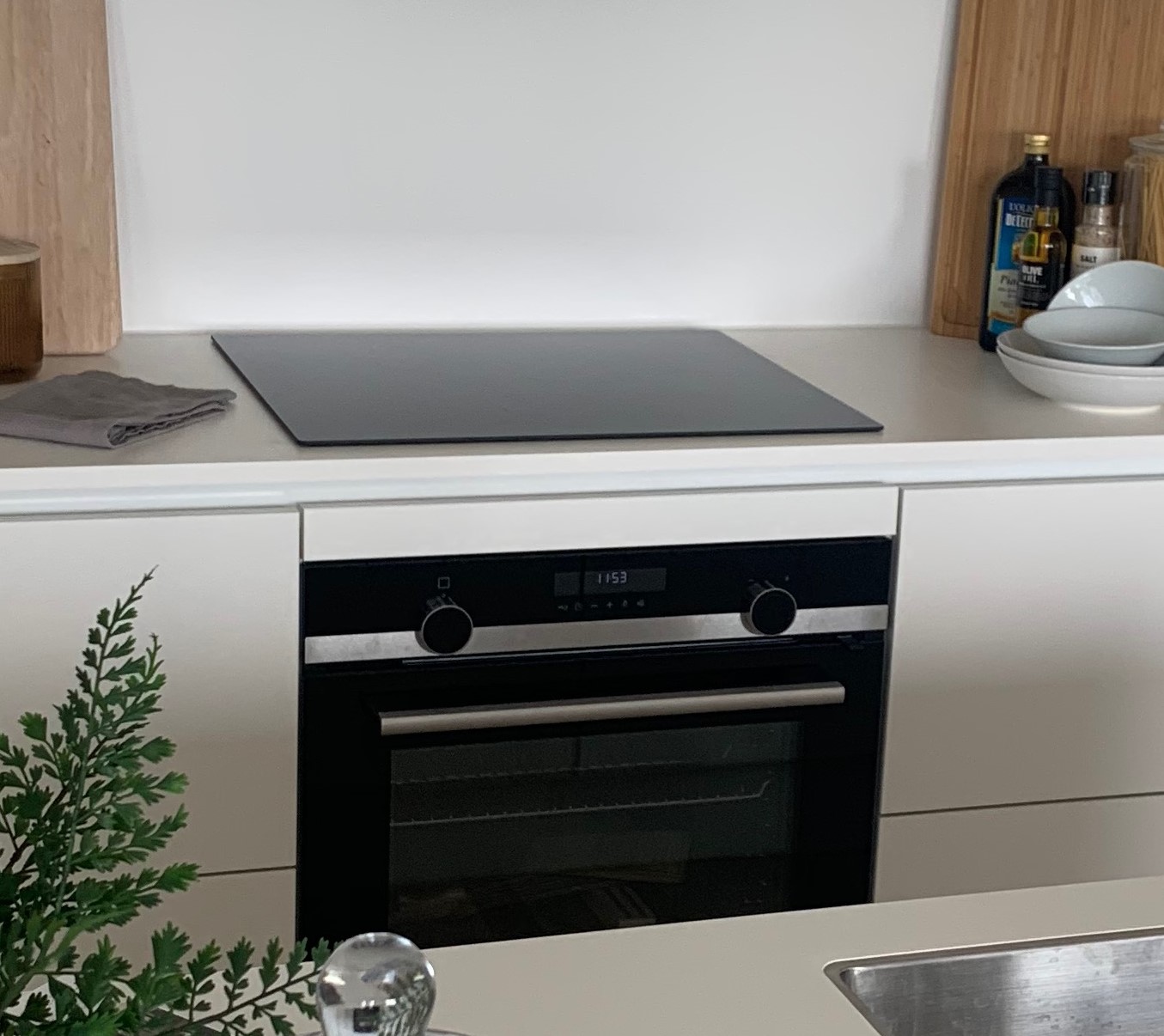 Charles Hope apartments with oven and hobs